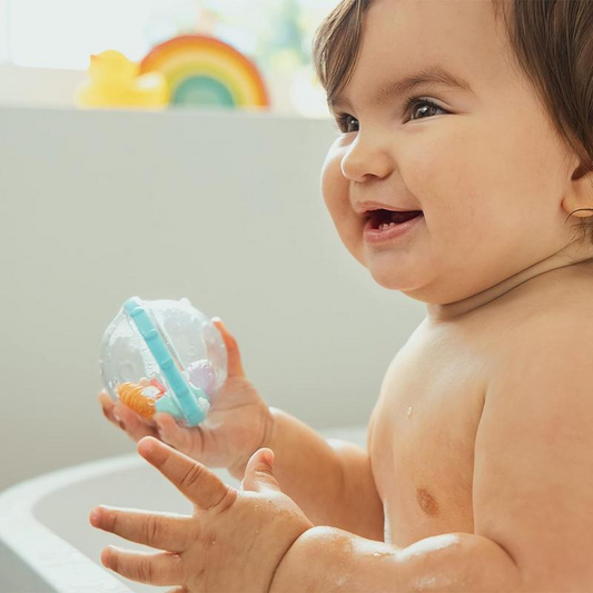 Bubbly Splash N' Giggle Squad: 4 Floating Funballs for Tiny Water Pirates!